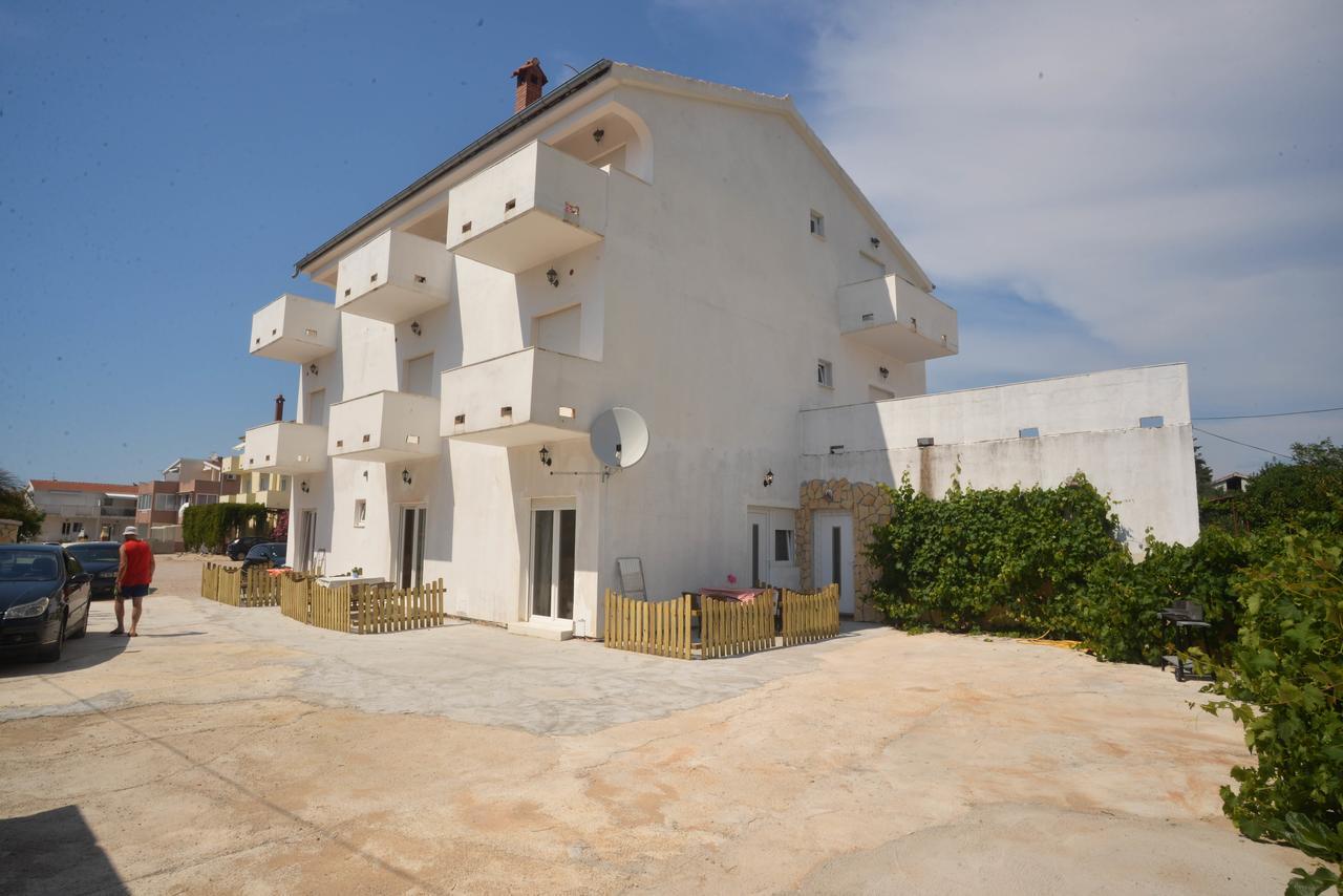 Apartments Lavanda Turanj Exterior photo