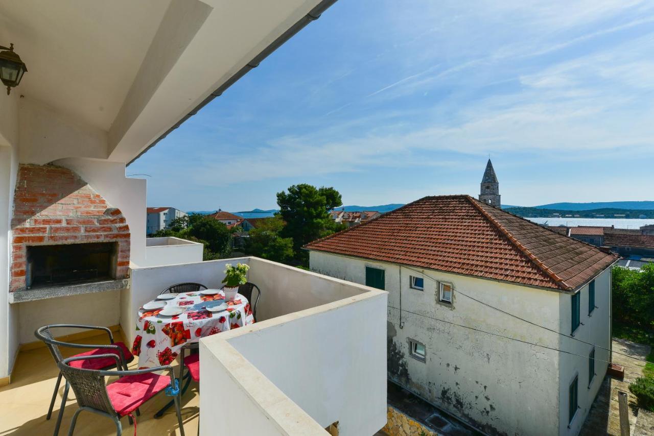 Apartments Lavanda Turanj Exterior photo