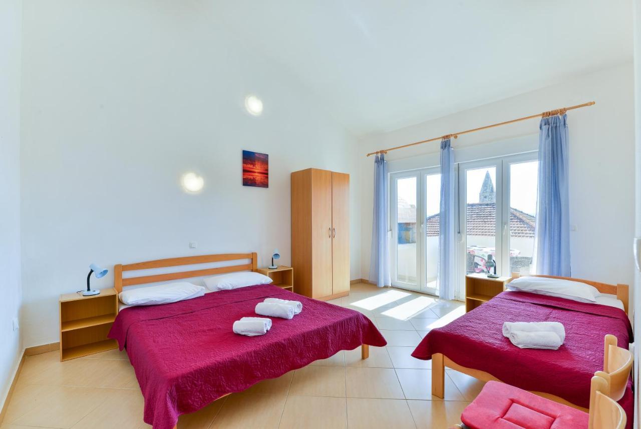 Apartments Lavanda Turanj Exterior photo